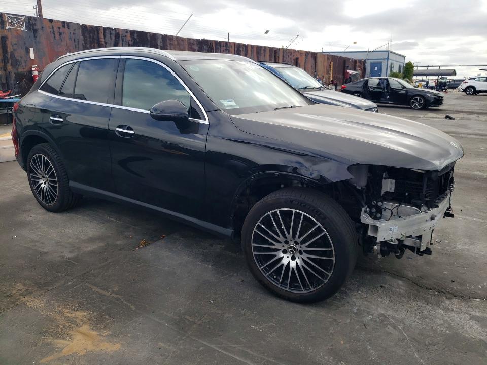 55024666 :رقم المزاد ، W1NKM4GBXPU017394 vin ، 2023 Mercedes-benz Glc مزاد بيع