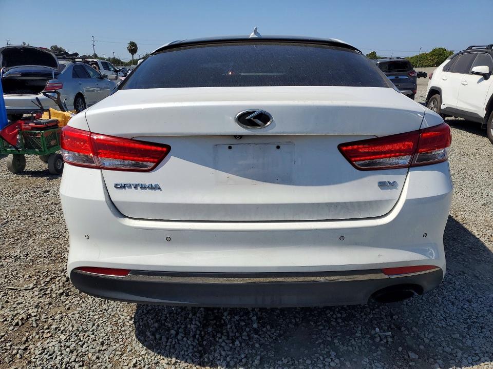 2016 Kia Optima მანქანა იყიდება აუქციონზე, vin: 5XXGU4L34GG106282, აუქციონის ნომერი: 54429266