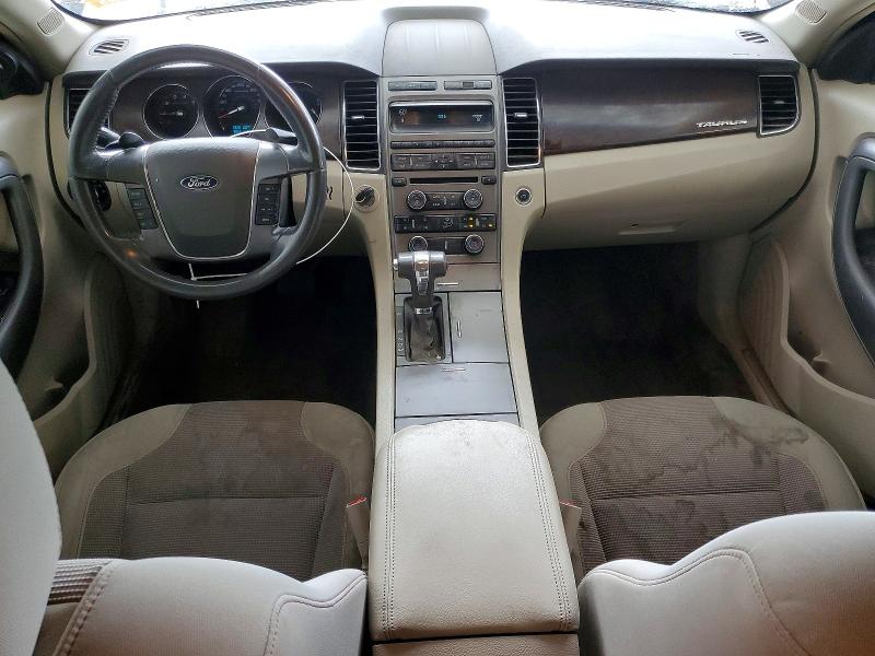 54318026 :رقم المزاد ، 1FAHP2EW9AG160657 vin ، 2010 Ford Taurus مزاد بيع