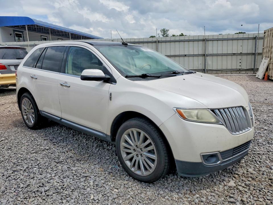 2011 Lincoln Mkx მანქანა იყიდება აუქციონზე, vin: 2LMDJ6JK1BBJ34101, აუქციონის ნომერი: 53981516