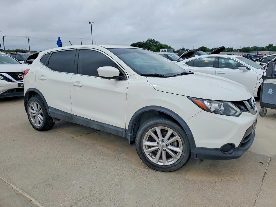 Продаж на аукціоні авто 2017 Nissan Rogue Sport, vin: JN1BJ1CR6HW113906, номер лоту: 58896376