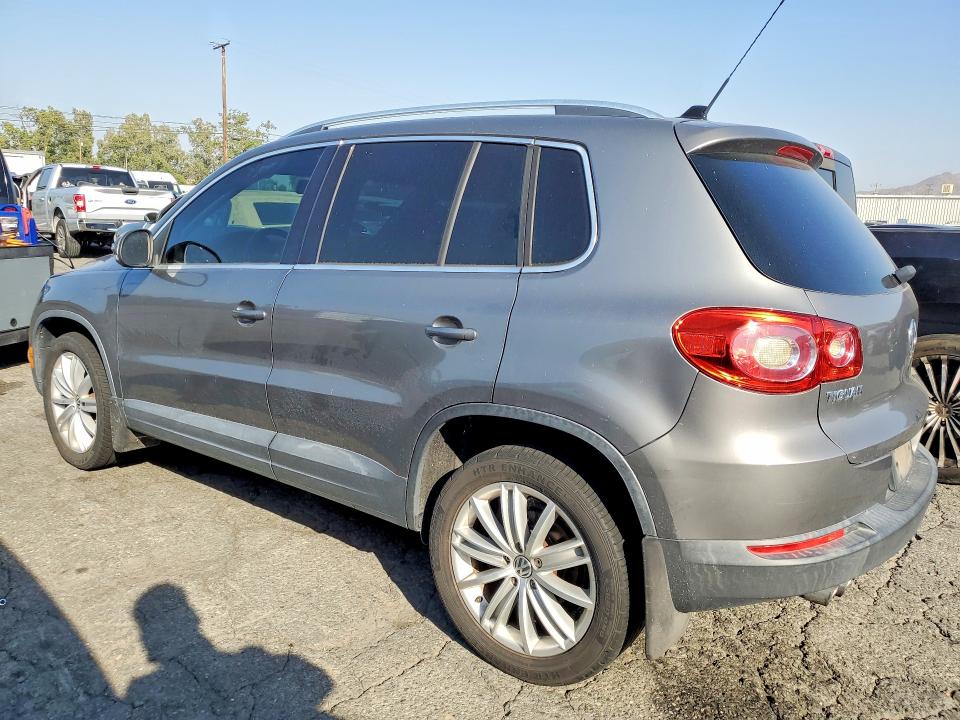 Продажа на аукционе авто 2011 Volkswagen Tiguan, vin: WVGAV7AX1BW509259, номер лота: 54150366