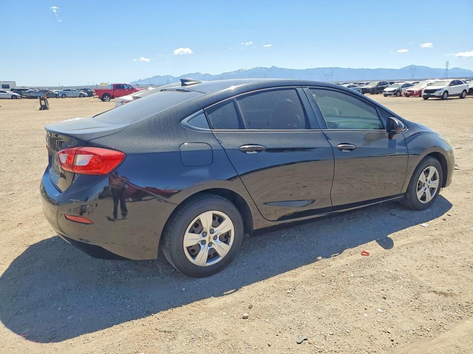 Продаж на аукціоні авто 2018 Chevrolet Cruze, vin: 1G1BC5SM7J7219553, номер лоту: 52702186