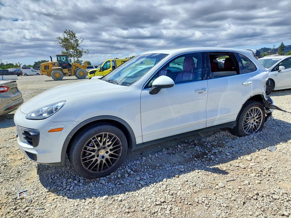 54913076 :رقم المزاد ، WP1AB2A25HLA52601 vin ، 2017 Porsche Cayenne مزاد بيع