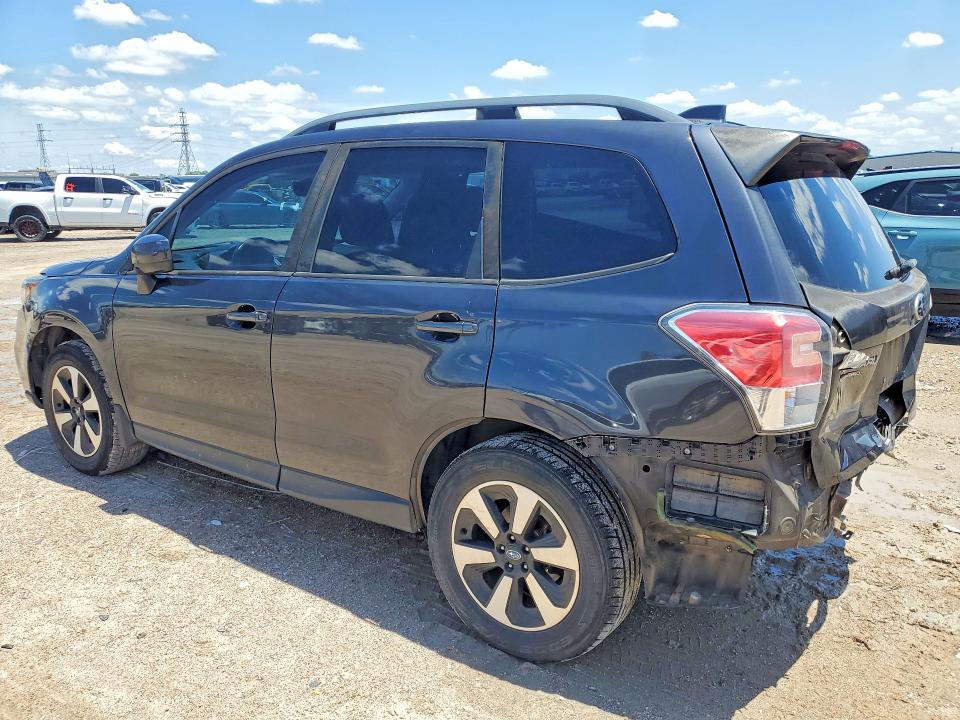 Продажа на аукционе авто 2018 Subaru Forester, vin: JF2SJAECXJH406886, номер лота: 54391566