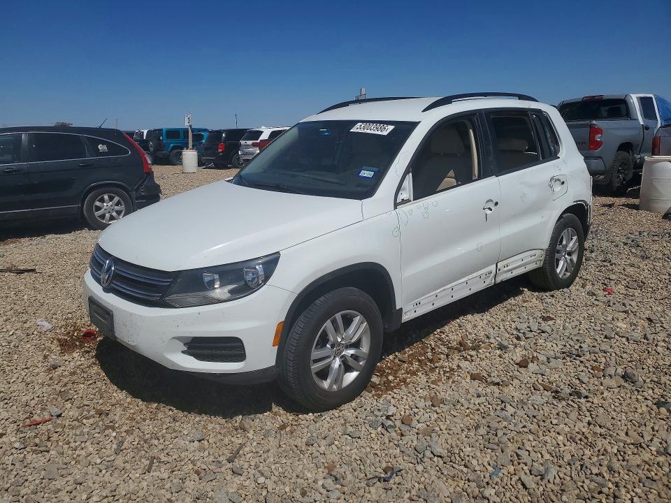 Auction sale of the 2016 Volkswagen Tiguan, vin: WVGAV7AX5GW530705, lot number: 53003986