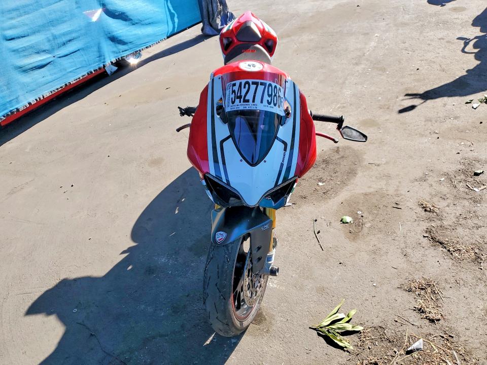 54277986 :رقم المزاد ، ZDM14BPW5CB001463 vin ، 2012 Ducati Superbike مزاد بيع