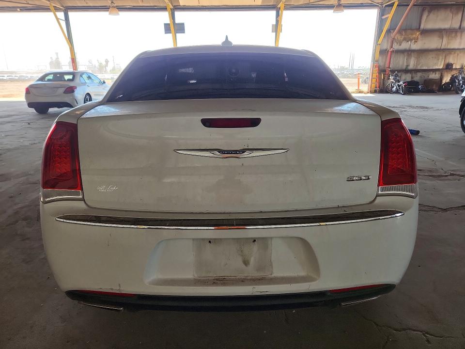 54285596 :رقم المزاد ، 2C3CCAEG4KH609594 vin ، 2019 Chrysler 300 مزاد بيع