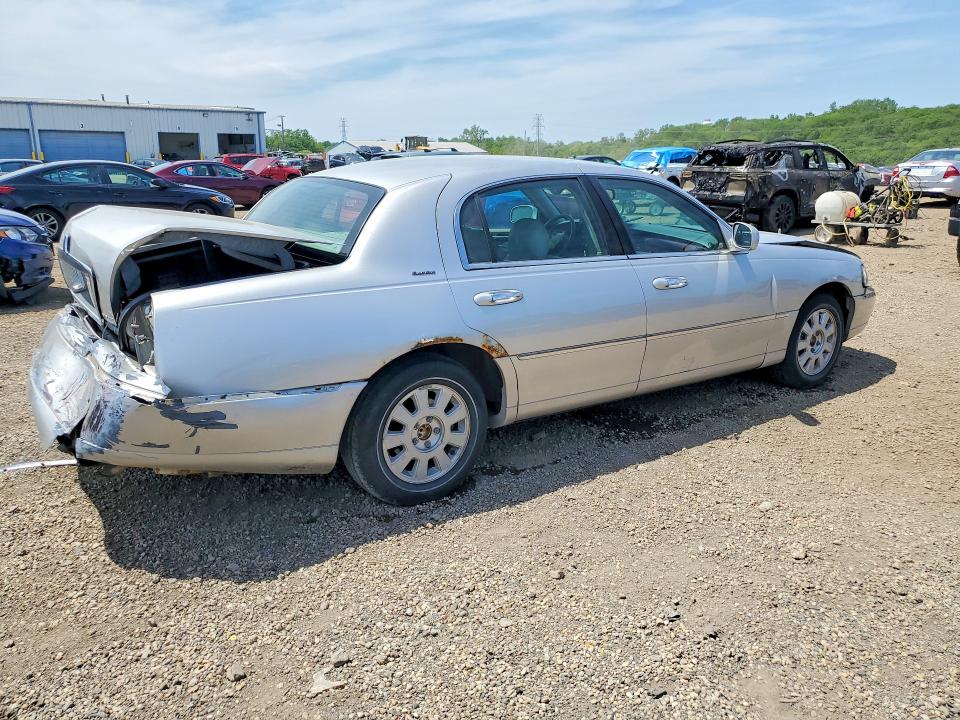 Aukcja sprzedaży 2003 Lincoln Town Car, vin: 1LNHM81WX3Y653722, numer aukcji: 54901666