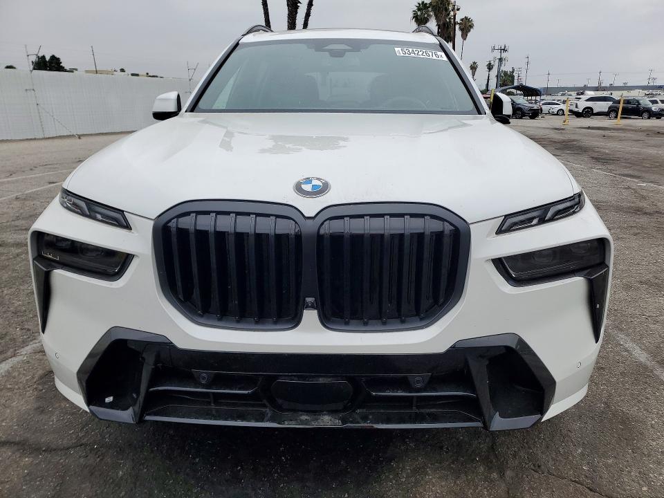 53422676 :رقم المزاد ، 5UX23EM05T9257354 vin ، 2026 Bmw X7 مزاد بيع
