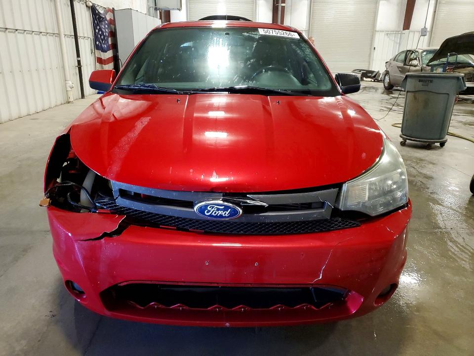 50755266 :رقم المزاد ، 1FAHP3GNXBW136031 vin ، 2011 Ford Focus مزاد بيع