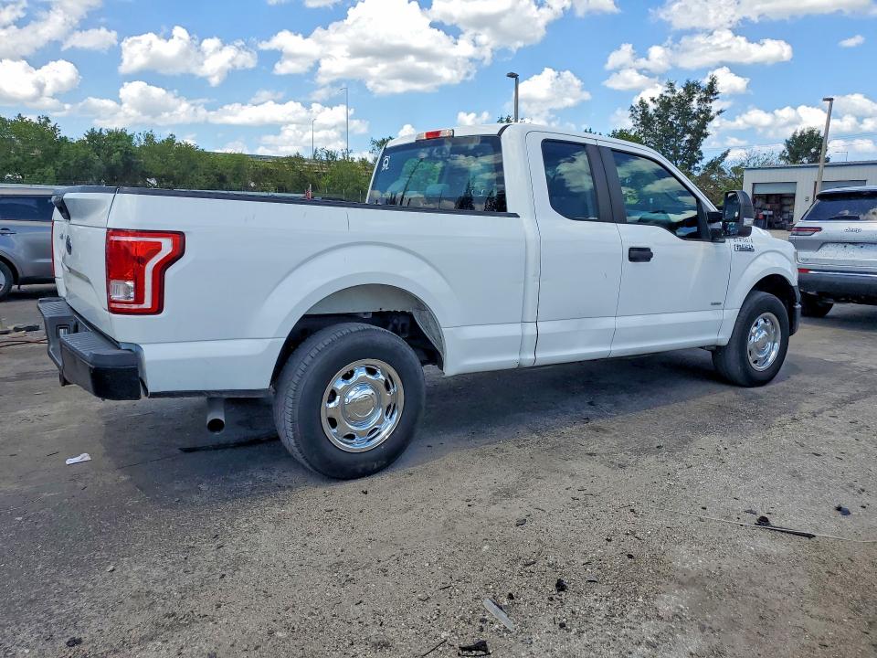 53779586 :رقم المزاد ، 1FTEX1EP7GFB31267 vin ، 2016 Ford F150 مزاد بيع