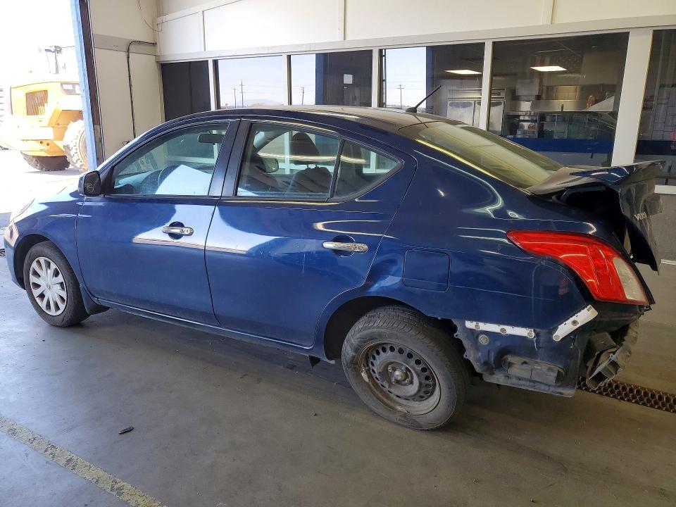 2013 Nissan Versa მანქანა იყიდება აუქციონზე, vin: 3N1CN7AP5DL863052, აუქციონის ნომერი: 52353016
