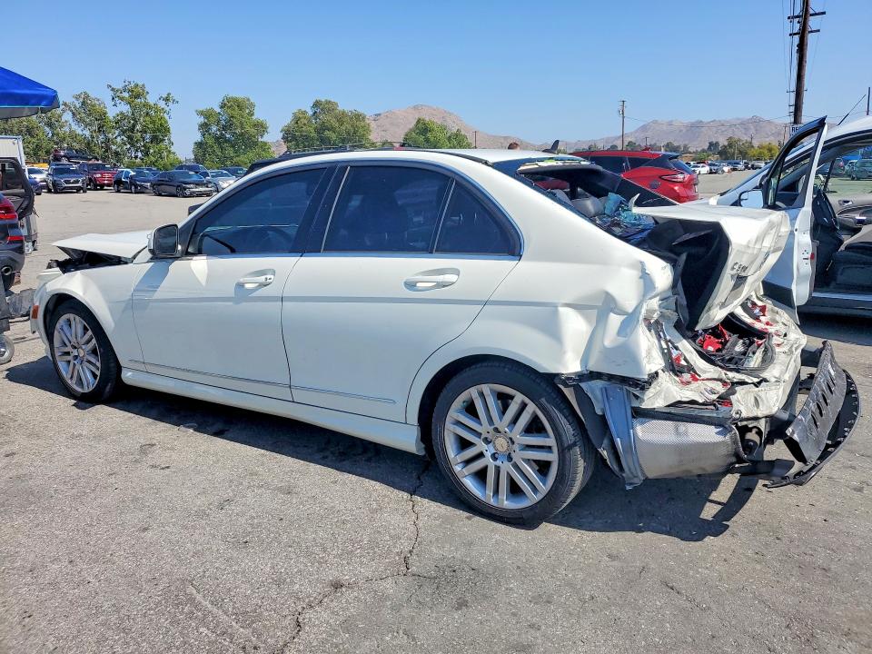 Продажа на аукционе авто 2009 Mercedes-benz C, vin: WDDGF54X39R073623, номер лота: 52554896