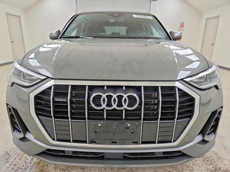 2025 Audi Q3 მანქანა იყიდება აუქციონზე, vin: WA1DECF34S1013802, აუქციონის ნომერი: 54342446