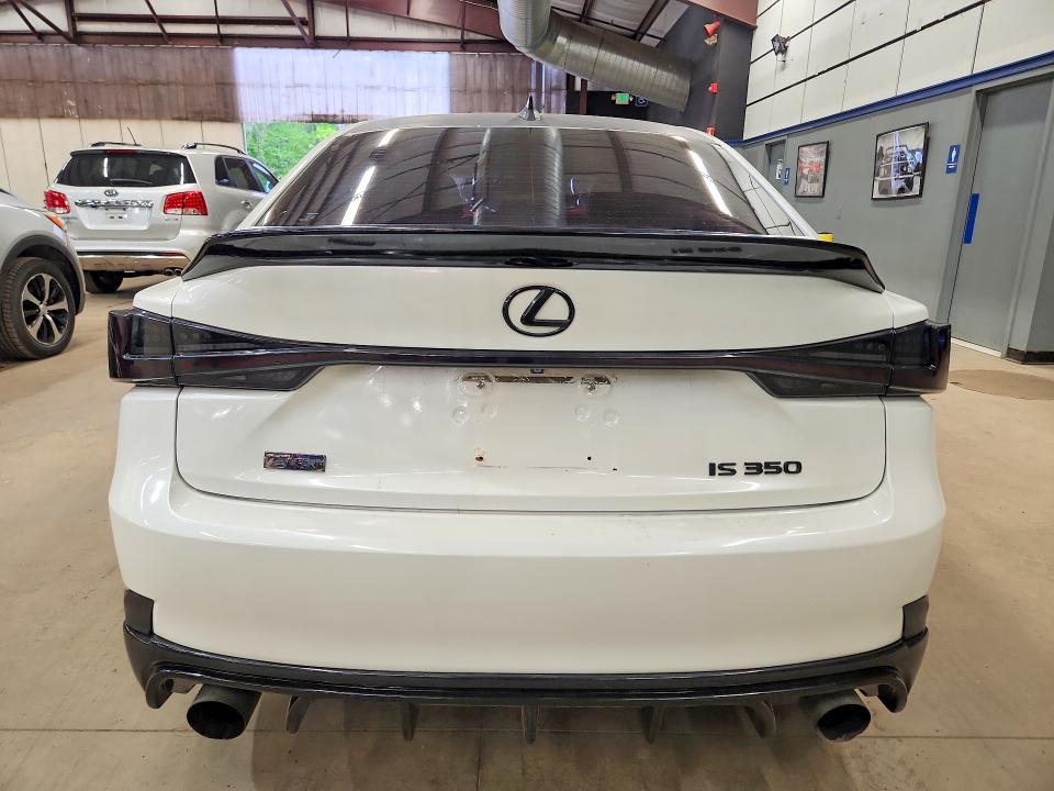 2014 Lexus Is მანქანა იყიდება აუქციონზე, vin: JTHCE1D24E5005131, აუქციონის ნომერი: 53512896