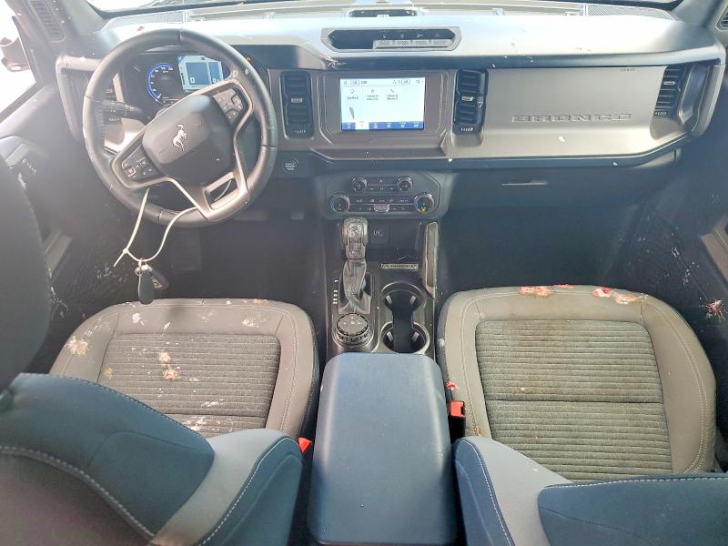 Продаж на аукціоні авто 2022 Ford Bronco, vin: 1FMDE5BH4NLB02826, номер лоту: 52573646