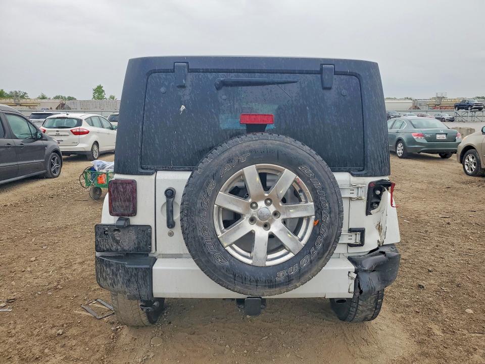 52947106 :رقم المزاد ، 1C4BJWEG6GL108260 vin ، 2016 Jeep Wrangler Unlimited مزاد بيع