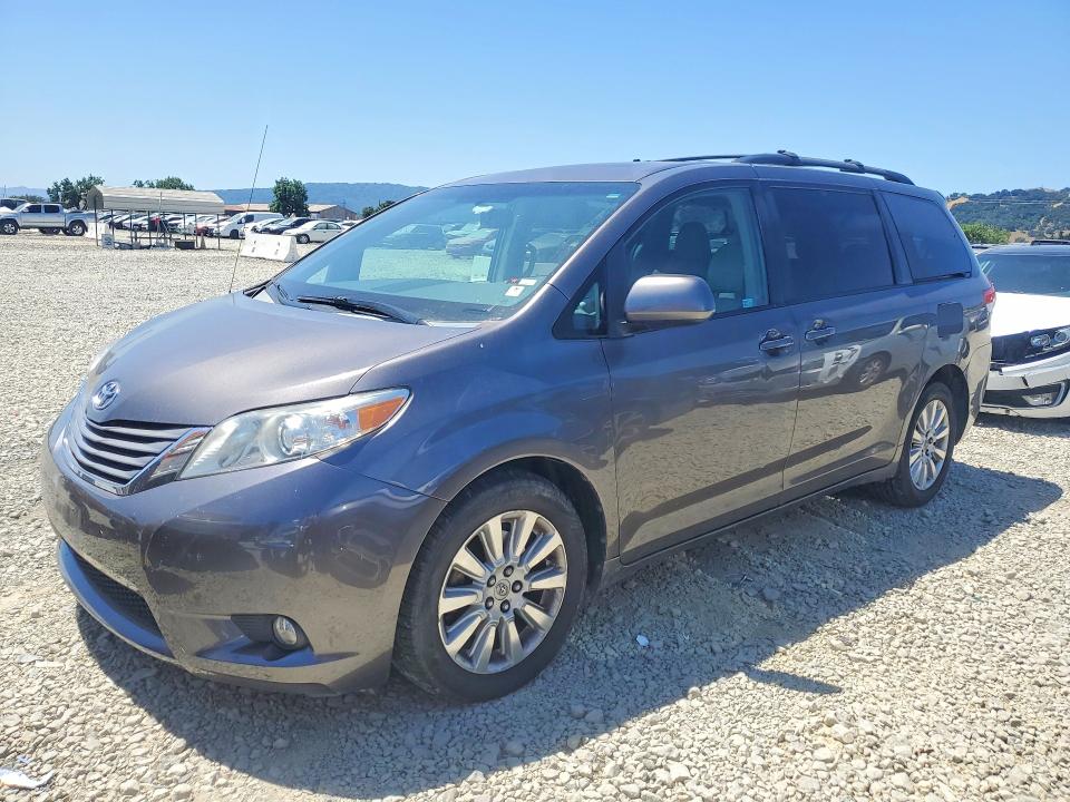 2012 Toyota Sienna მანქანა იყიდება აუქციონზე, vin: 5TDDK3DC8CS031256, აუქციონის ნომერი: 54128466