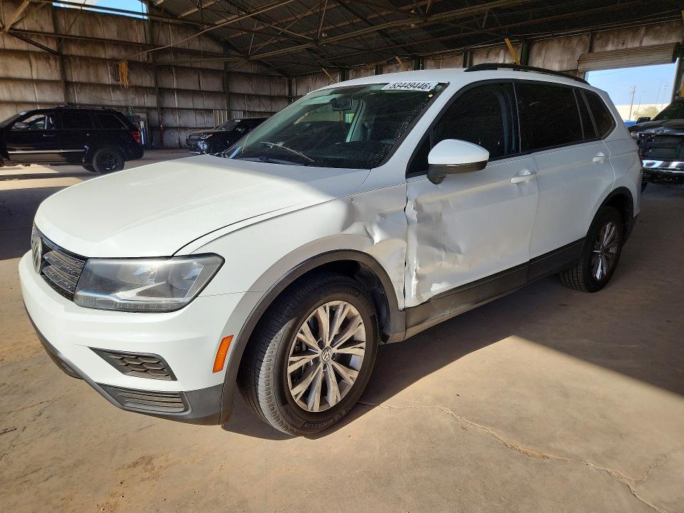 Продажа на аукционе авто 2019 Volkswagen Tiguan, vin: 3VV1B7AX5KM051854, номер лота: 53449446