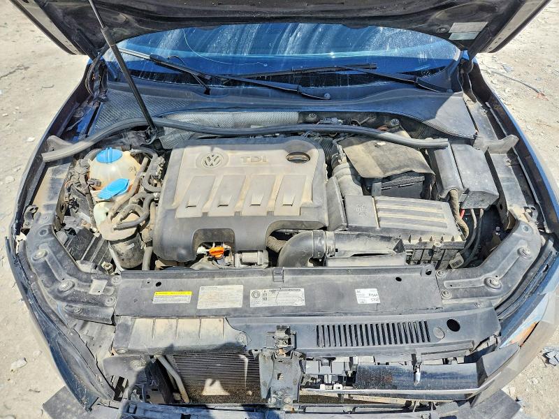 2013 Volkswagen Passat მანქანა იყიდება აუქციონზე, vin: 1VWBN7A35DC121507, აუქციონის ნომერი: 55000006
