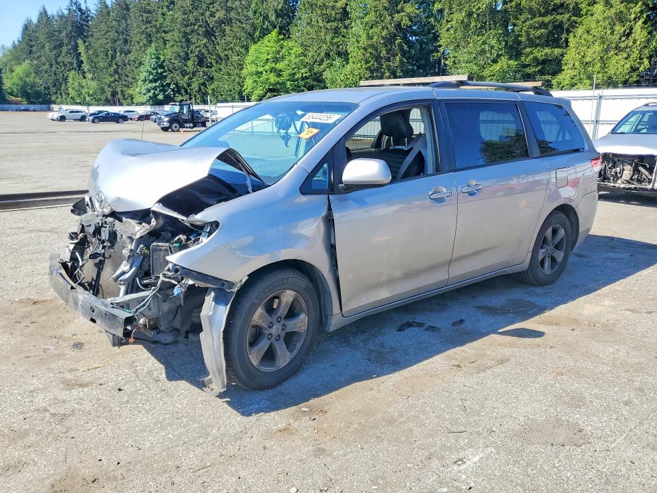 Aukcja sprzedaży 2011 Toyota Sienna, vin: 5TDKK3DC7BS032484, numer aukcji: 55444256