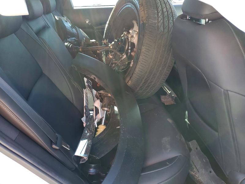 52099646 :رقم المزاد ، 3MVDMBBM1RM702838 vin ، 2024 Mazda Cx-30 مزاد بيع