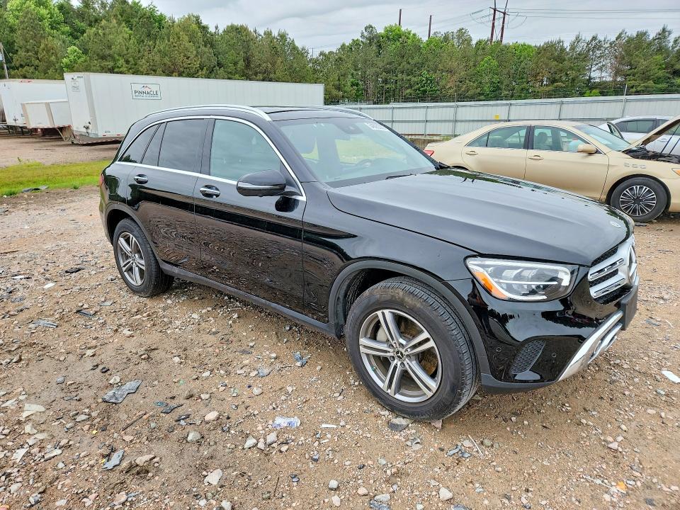 54625386 :رقم المزاد ، W1N0G8EB5MF972838 vin ، 2021 Mercedes-benz Glc مزاد بيع