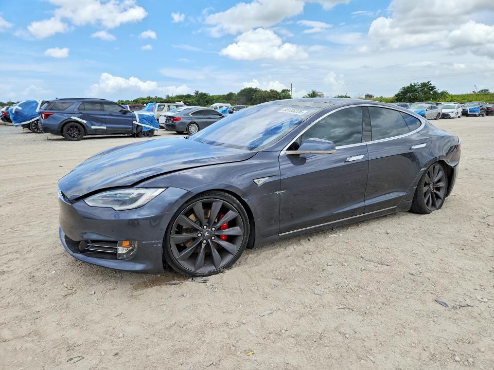 Продажа на аукционе авто 2016 Tesla Model S, vin: 5YJSA1E43GF143561, номер лота: 55185226