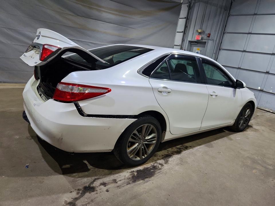 2017 Toyota Camry მანქანა იყიდება აუქციონზე, vin: 4T1BF1FK5HU341299, აუქციონის ნომერი: 55044786