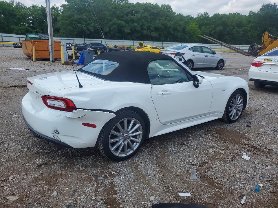 2017 Fiat 124 Spider მანქანა იყიდება აუქციონზე, vin: JC1NFAEKXH0107098, აუქციონის ნომერი: 54680546