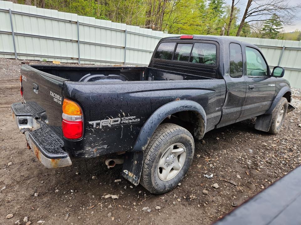 2004 Toyota Tacoma მანქანა იყიდება აუქციონზე, vin: 5TEWN72N24Z374595, აუქციონის ნომერი: 53136986