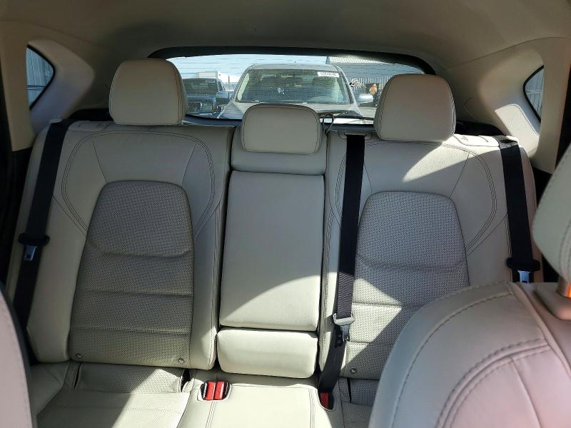 53206226 :رقم المزاد ، JM3KFADM4L0761233 vin ، 2020 Mazda Cx-5 مزاد بيع