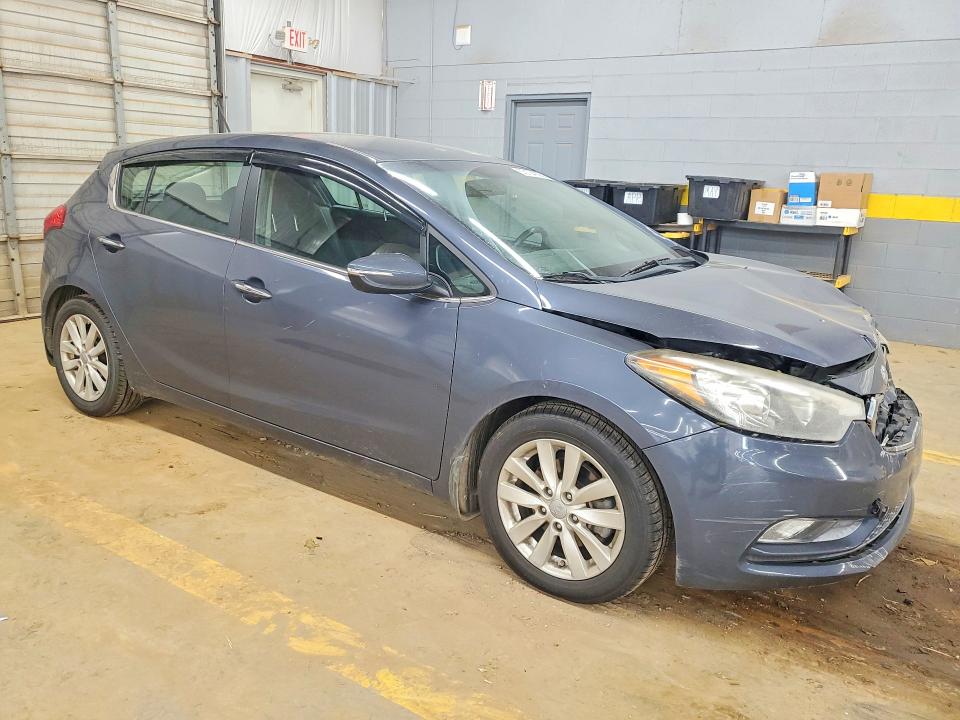 2015 Kia Forte მანქანა იყიდება აუქციონზე, vin: KNAFX5A84F5335309, აუქციონის ნომერი: 53194326