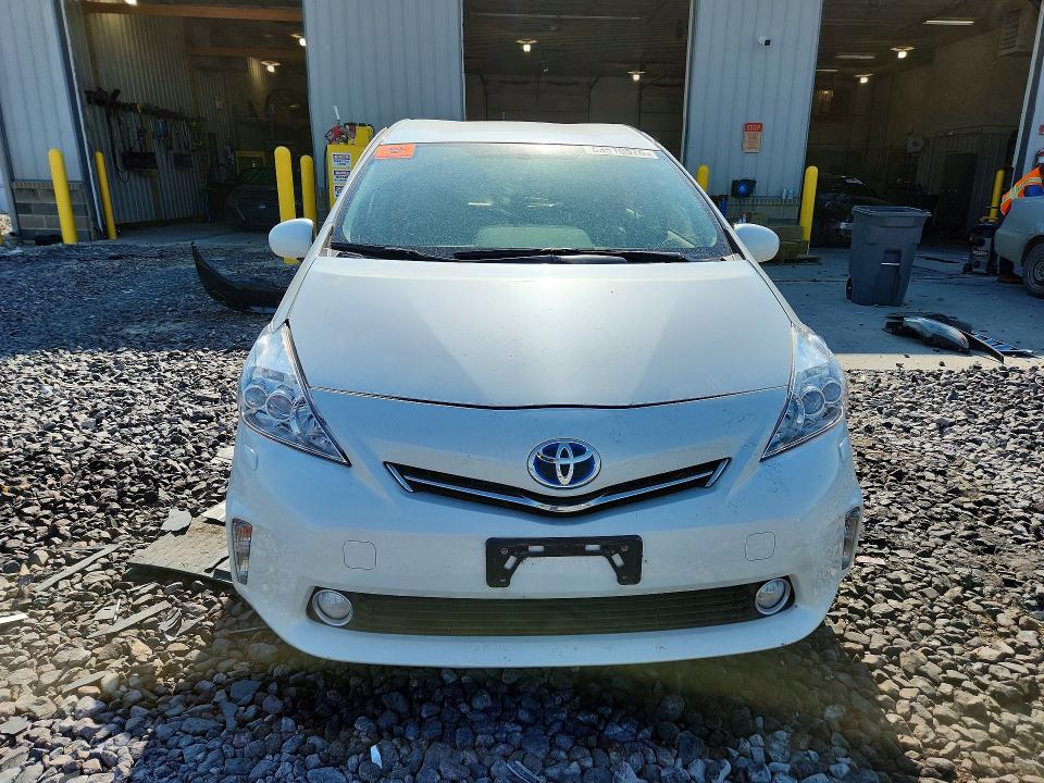53510576 :رقم المزاد ، JTDZN3EU6E3290725 vin ، 2014 Toyota Prius V مزاد بيع