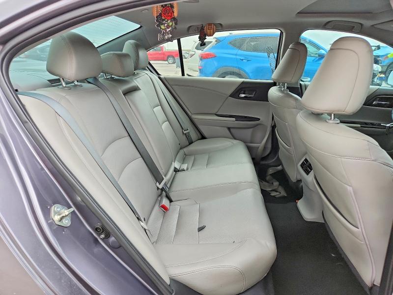 52658286 :رقم المزاد ، 1HGCR2F89FA097649 vin ، 2015 Honda Accord مزاد بيع
