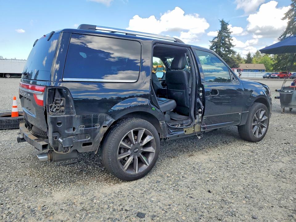 2017 Lincoln Navigator მანქანა იყიდება აუქციონზე, vin: 5LMJJ2LT9HEL03675, აუქციონის ნომერი: 53209486