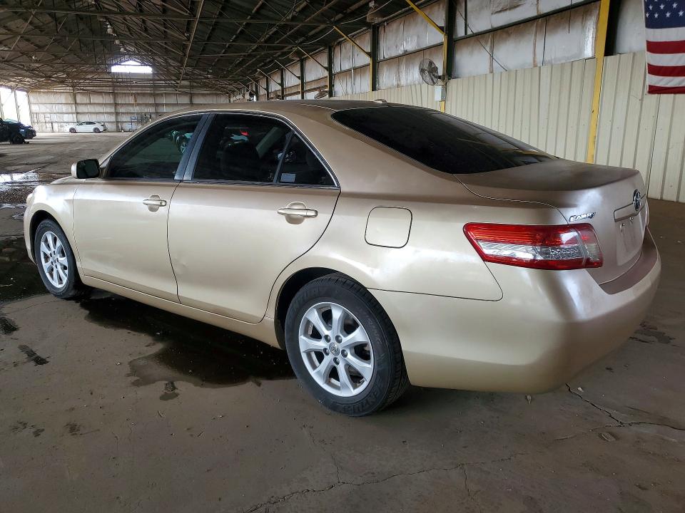 53351256 :رقم المزاد ، 4T1BF3EK3BU648605 vin ، 2011 Toyota Camry مزاد بيع