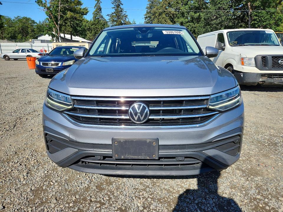 55061696 :رقم المزاد ، 3VV2B7AX0NM146394 vin ، 2022 Volkswagen Tiguan مزاد بيع