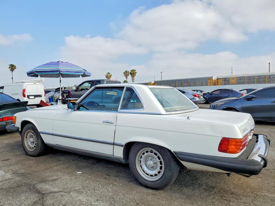 54679576 :رقم المزاد ، WDBBA45A7CB018341 vin ، 1982 Mercedes-benz 380 مزاد بيع