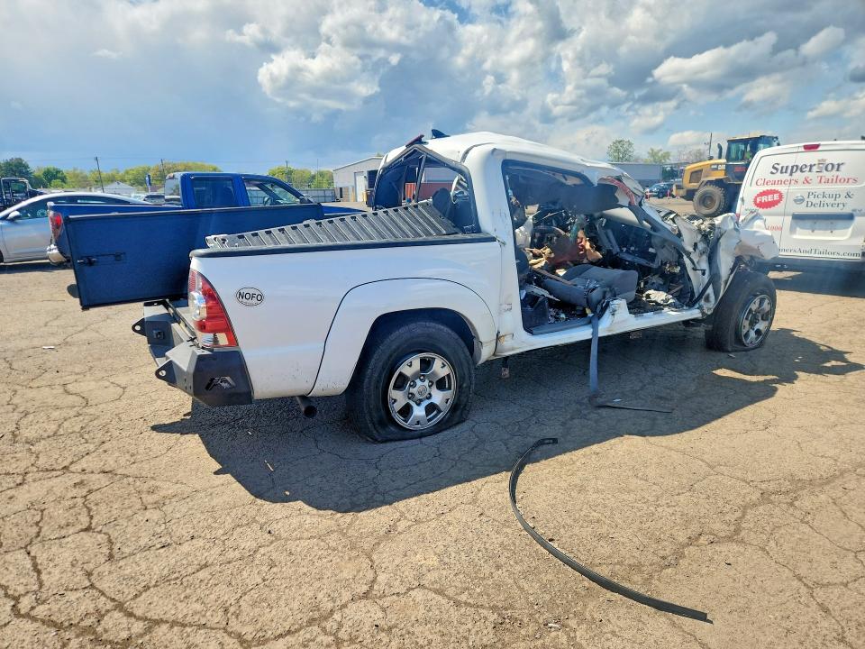 52900496 :رقم المزاد ، 3TMLU4EN7EM139656 vin ، 2014 Toyota Tacoma مزاد بيع