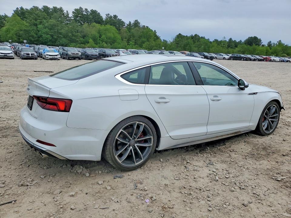 54469246 :رقم المزاد ، WAUC4CF51JA116922 vin ، 2018 Audi S5 مزاد بيع