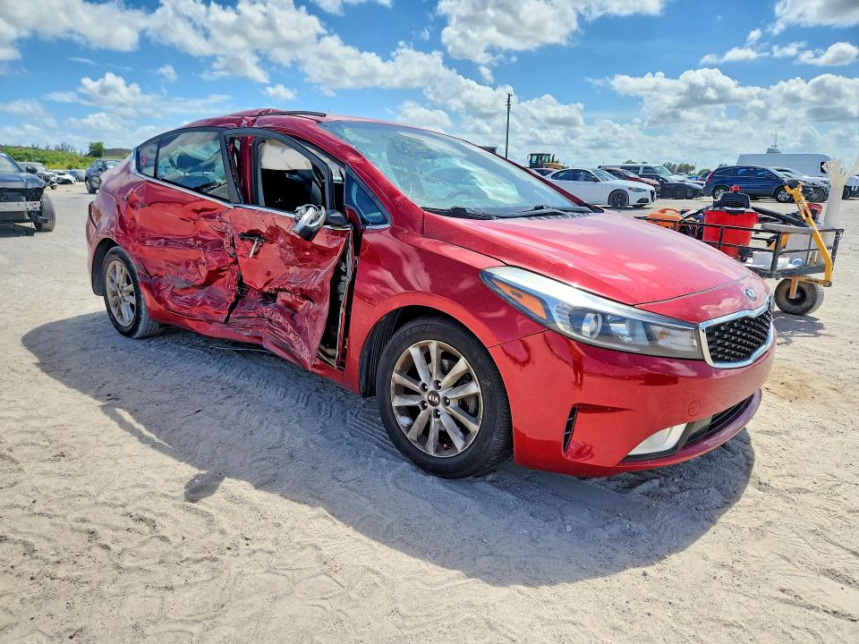2017 Kia Forte მანქანა იყიდება აუქციონზე, vin: 3KPFL4A76HE041174, აუქციონის ნომერი: 54420296