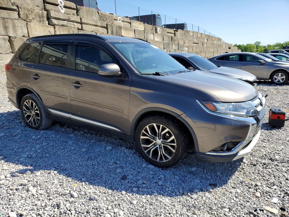 Продажа на аукционе авто 2016 Mitsubishi Outlander, vin: JA4AZ3A31GZ024859, номер лота: 53032006