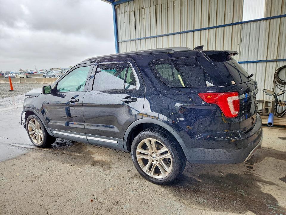 54113306 :رقم المزاد ، 1FM5K8DGEHGB26601 vin ، 2017 Ford Explorer مزاد بيع
