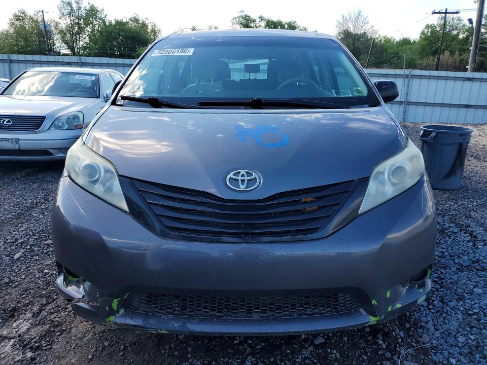 2014 Toyota Sienna მანქანა იყიდება აუქციონზე, vin: 5TDZK3DC5ES433874, აუქციონის ნომერი: 52905186