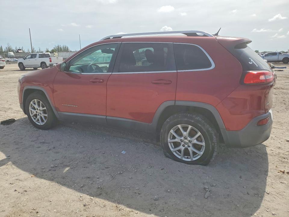 52482506 :رقم المزاد ، 1C4PJMCB3FW739076 vin ، 2015 Jeep Cherokee مزاد بيع