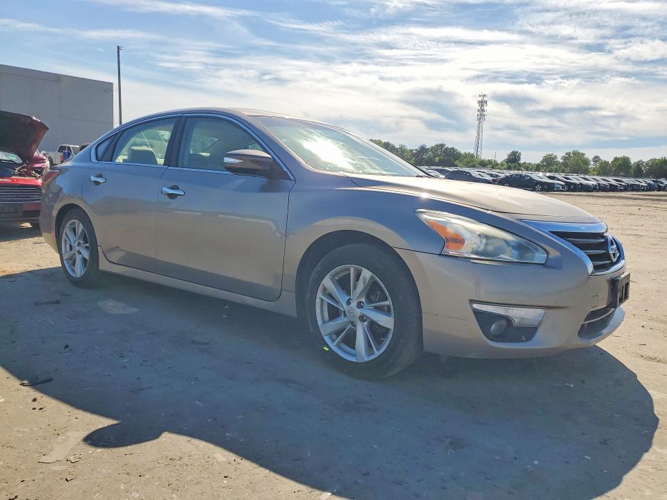 2014 Nissan Altima მანქანა იყიდება აუქციონზე, vin: 1N4AL3APXEC173335, აუქციონის ნომერი: 53927996