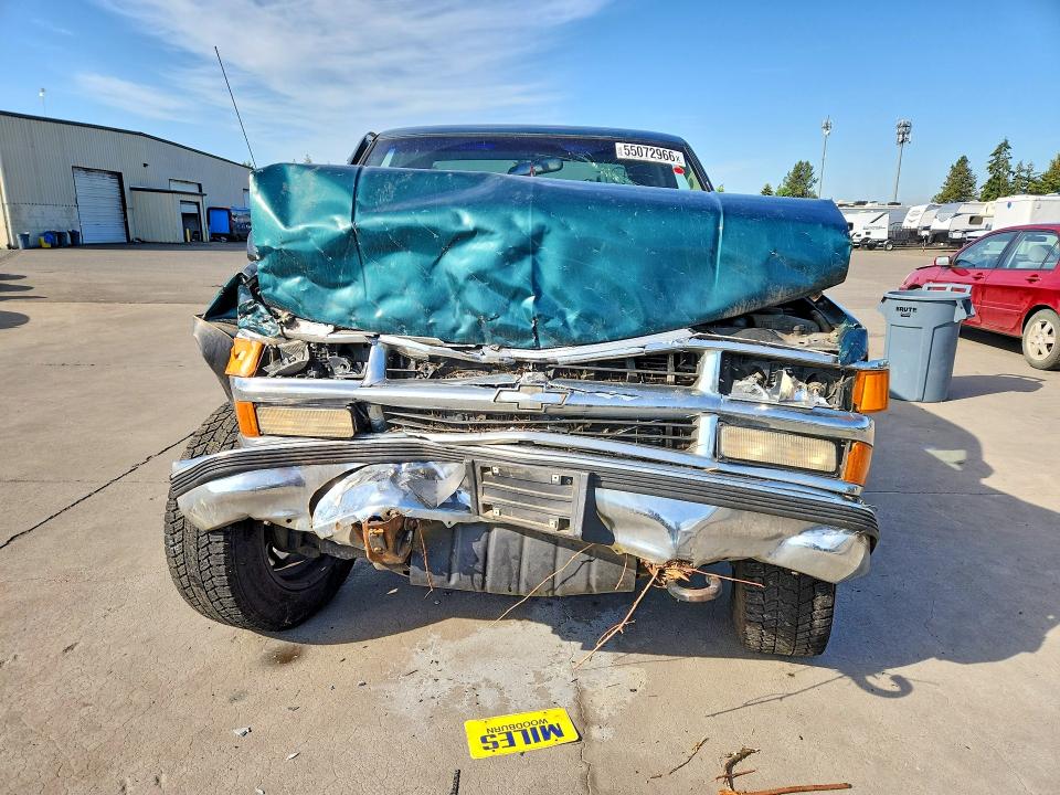 55072966 :رقم المزاد ، 1GCGK29J7VE153629 vin ، 1997 Chevrolet Gmt-400 مزاد بيع