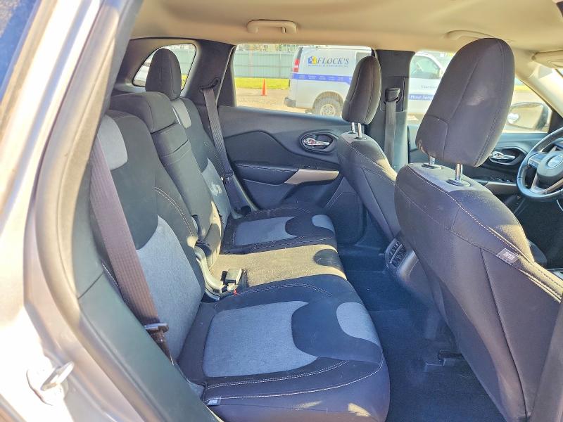 Продаж на аукціоні авто 2018 Jeep Cherokee, vin: 1C4PJMCB5JD614732, номер лоту: 53638466